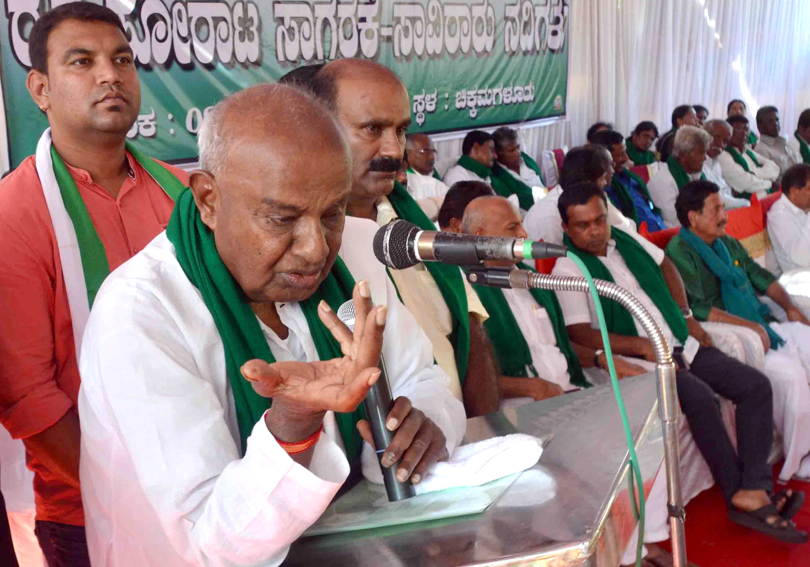 ರೈತರ ಸಂಕಷ್ಟಕ್ಕೆ ಸ್ಪಂದಿಸದ ಸರಕಾರ ರಾಜ್ಯದಲ್ಲಿ ಉಳಿದ ನಿದರ್ಶನವಿಲ್ಲ: ಮಾಜಿ ಪ್ರಧಾನಿ ದೇವೇಗೌಡ